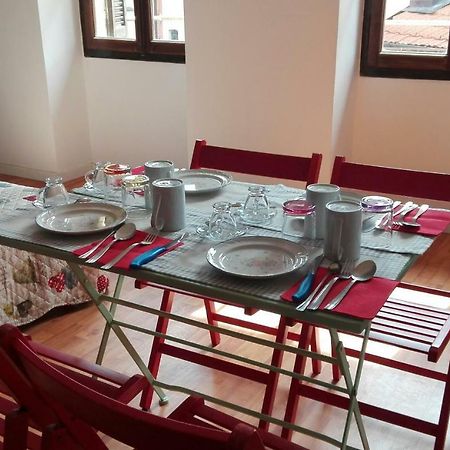 Bed and Breakfast La Civetta 2 Monvalle Екстер'єр фото